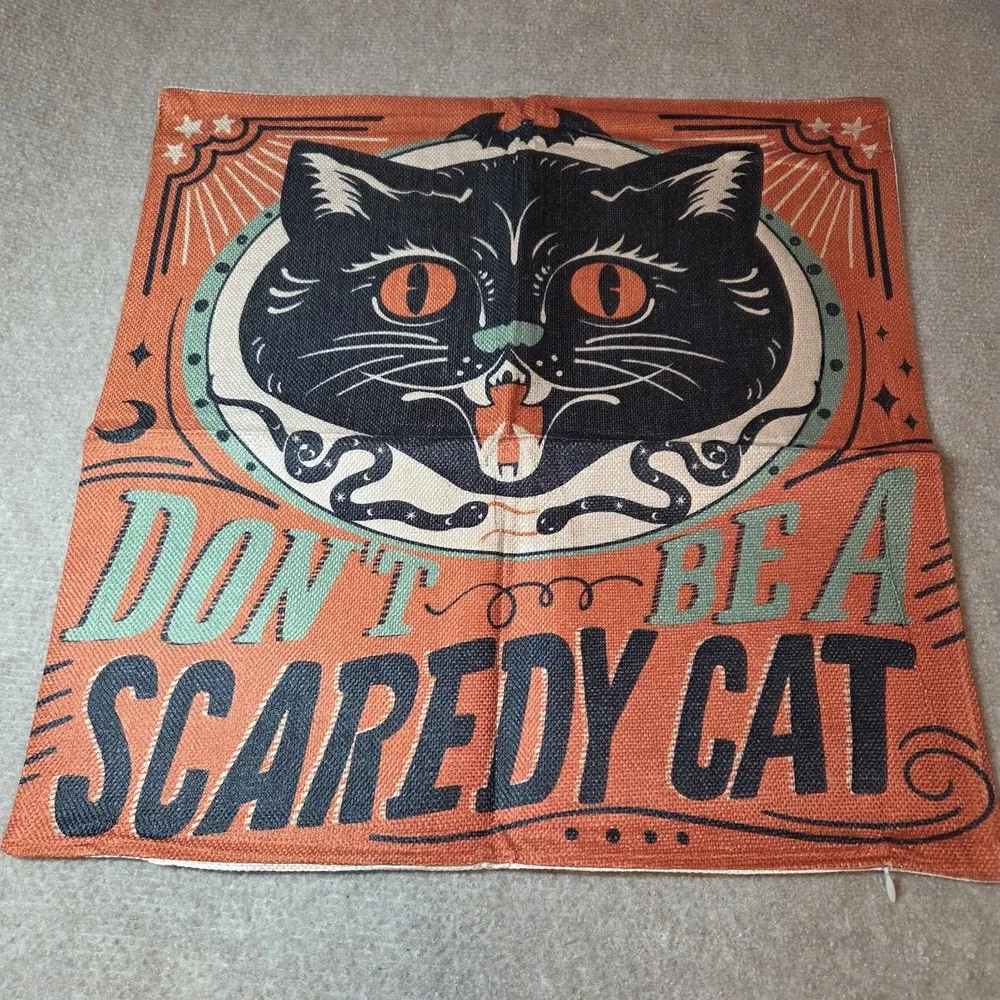 NEW Set Of 4 Halloween Pillow Cover Burlap Zipper Close 18